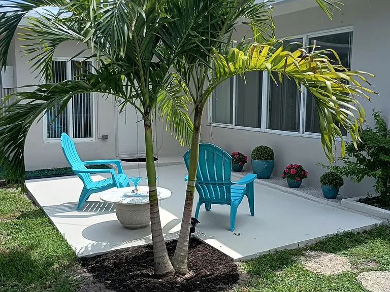 4454 W Tradewinds Ave — Photo 4