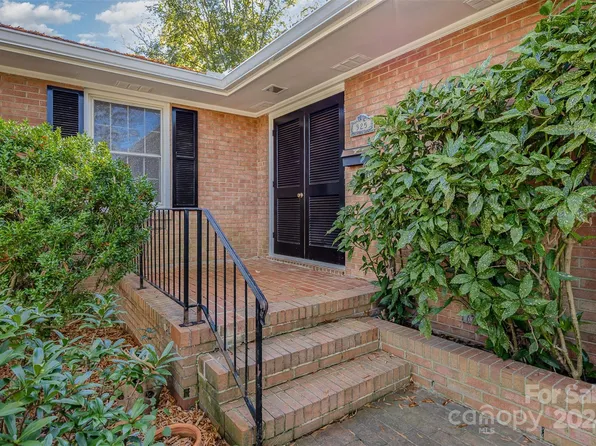 325 W 13th St, Salisbury, NC 28144