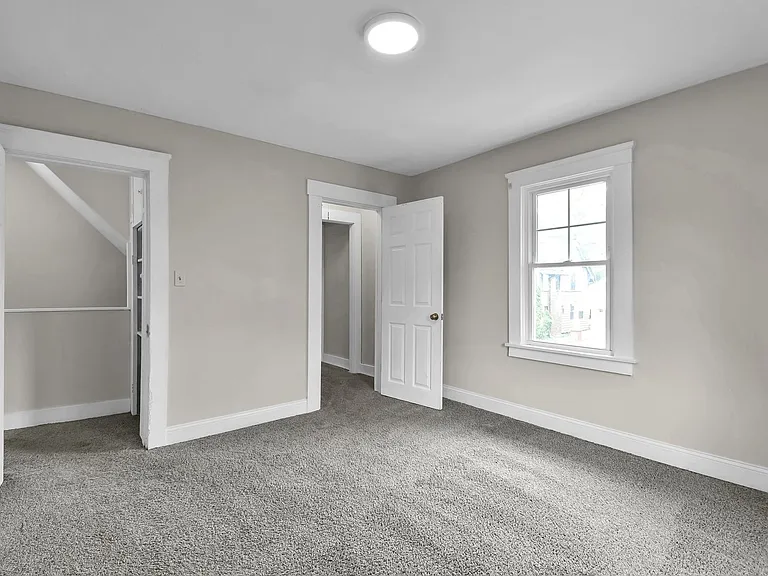 39 Charles St — Photo 19
