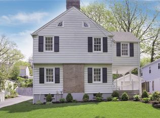 668 Timpson St, Pelham, NY 10803