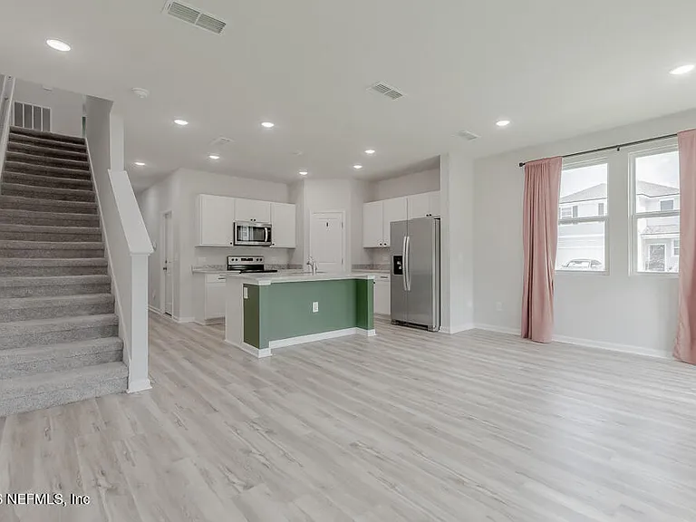 14438 Macadamia Ln — Photo 16