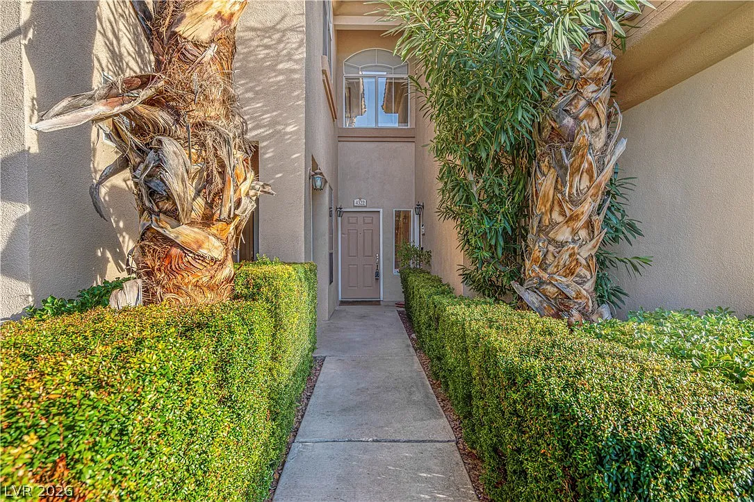 Building Photo - 2050 W Warm Springs Rd #4322