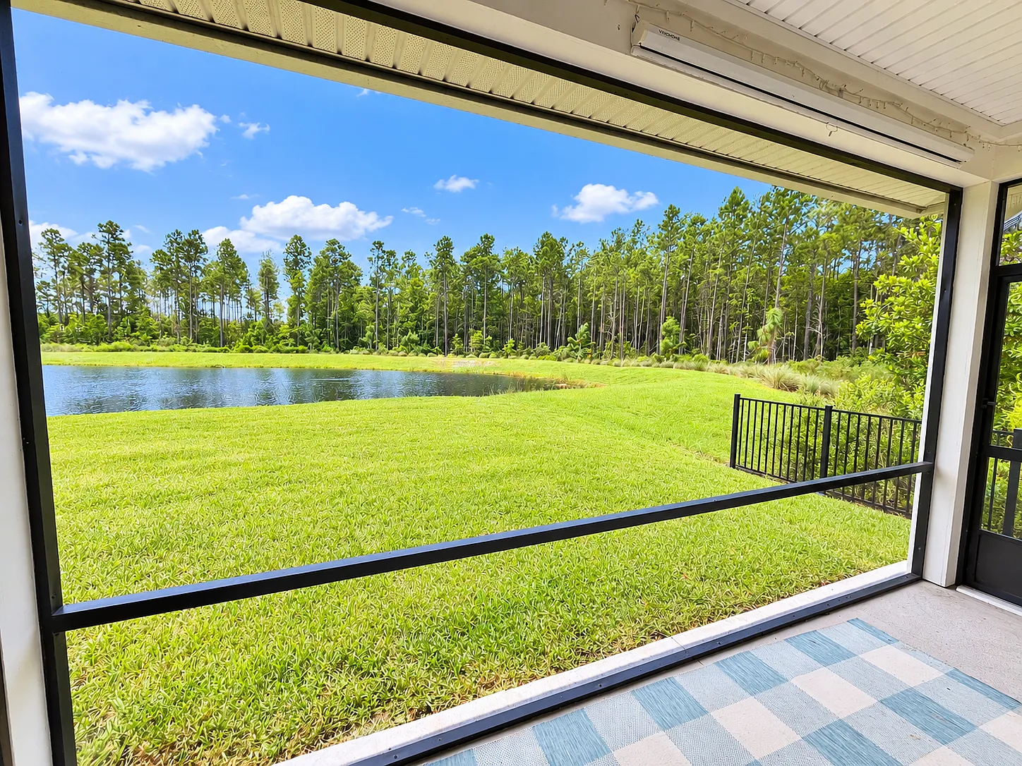 4 bed, 2250 sqft, $4,500 — Photo 3