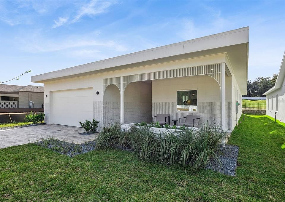 1st image of 438 Skyfield Ct