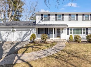 19 Chatham Rd, Norwood, MA 02062