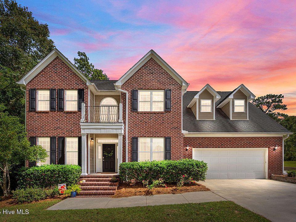 1st image of 403 Country Club Drive