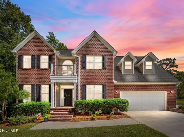 403 Country Club Drive, Jacksonville, NC 28546