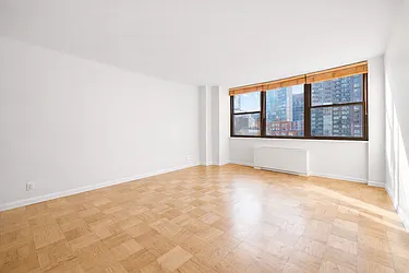 225 East 36th Street, #10N
