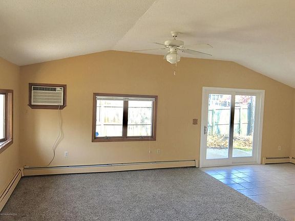 4th image of 606 Beach Blvd