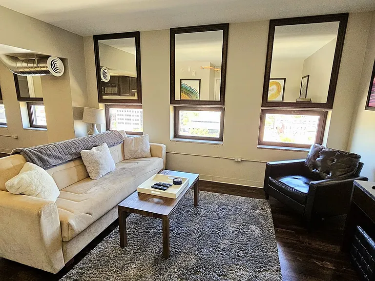 5&15 Apartments — Photo 48