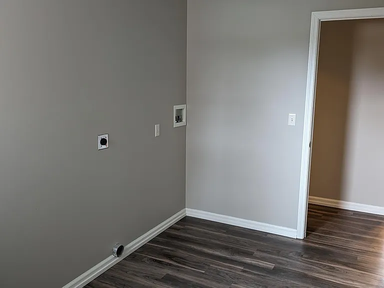 1547 Cumberland Ave — Photo 13