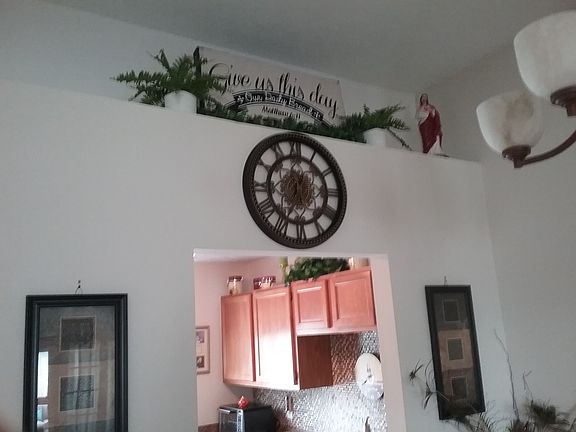4th image of 423 Belinda Pkwy