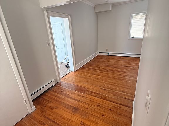 5th image of 18 W 22nd St Floor 2