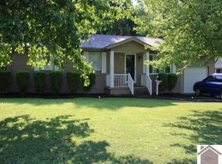 1514 Murray St, Mayfield, KY 42066