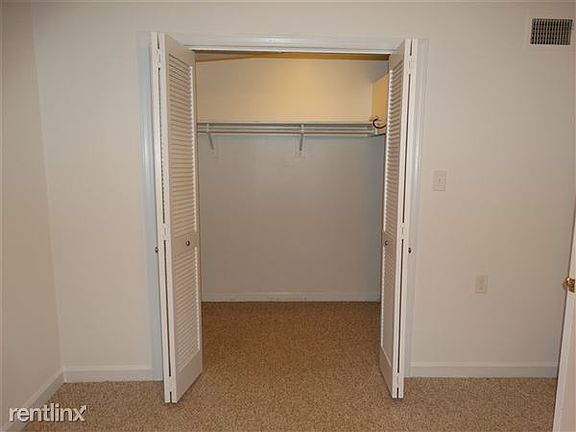 Bedroom walk-in closet