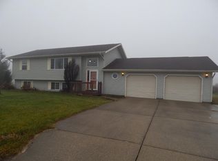 322 N Fail Rd, La Porte, IN 46350