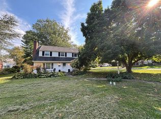 1010 Salisbury Ct, Lancaster, PA 17601