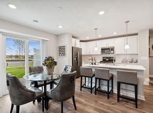 11070 Glacier Ln N, Osseo, MN 55369