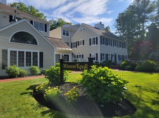 727 Main St APT B4, Osterville, MA 02655