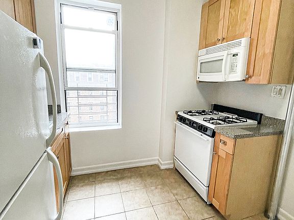 5th image of 320 Eastern Pkwy APT 5B