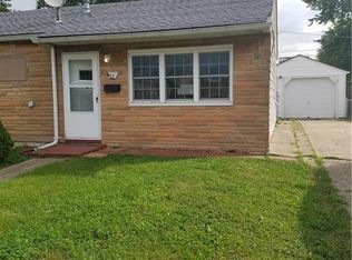 32 Rockland Dr, Fairborn, OH 45324