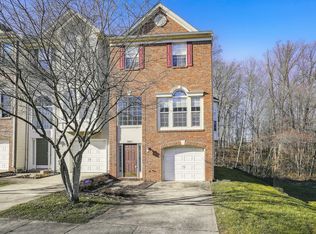 8427 Carmela Cir, Springfield, VA 22153