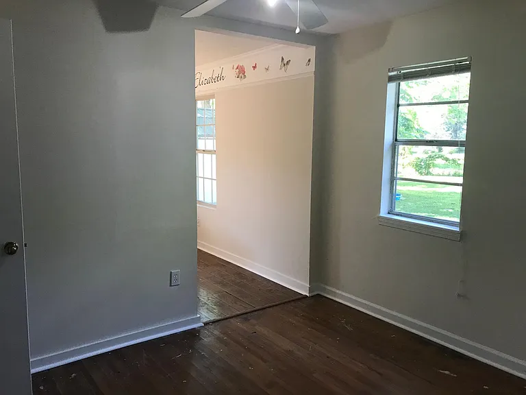 104 Johnson St — Photo 12