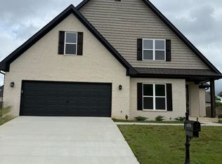 1078 Scotts Place Dr, Saltillo, MS 38866
