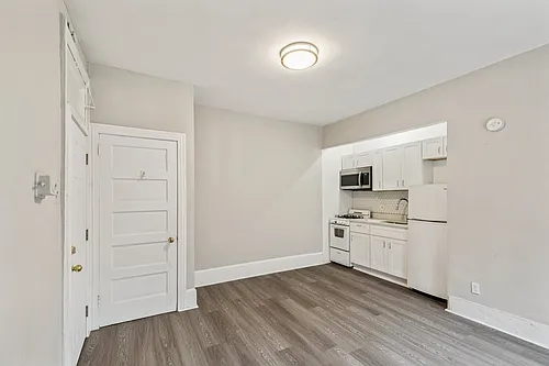 3431 Spring Garden St Photo 1