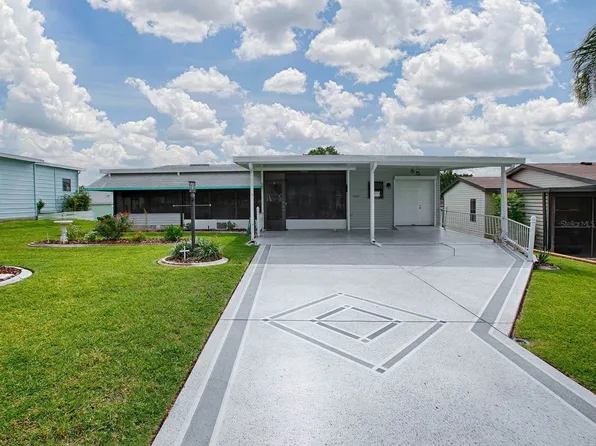 1555 Hillcrest Dr, Lady Lake, FL 32159