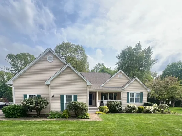 45 Kuhr Drive, Southington, CT 06489