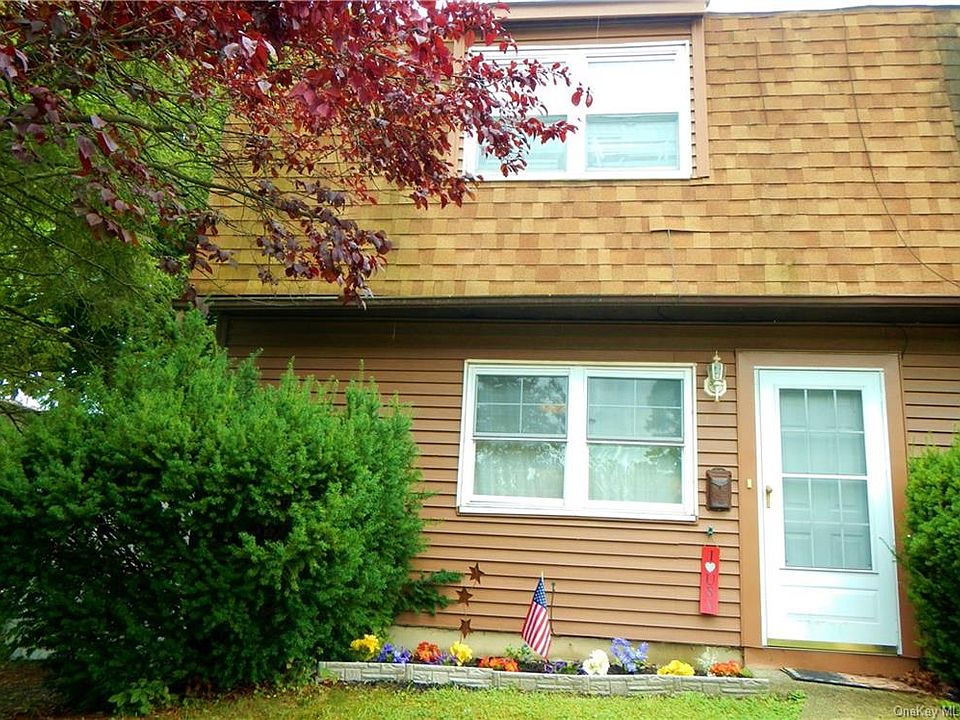 1st image of 401 Saracino Dr