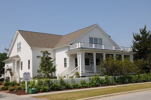 1st image of 106 Ann St