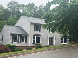 2750 Gleneagles Rd, Salem, VA 24153