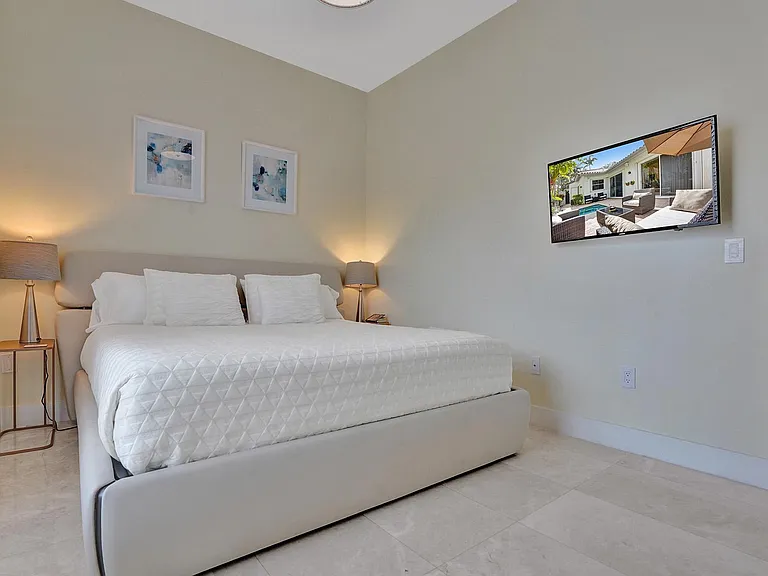 1529 Shoreline Way — Photo 8
