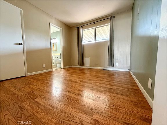 5th image of 8801-17 Eton Ave