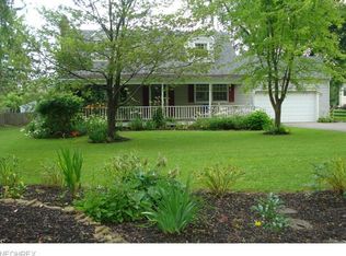 13750 Radcliffe Rd, Chardon, OH 44024
