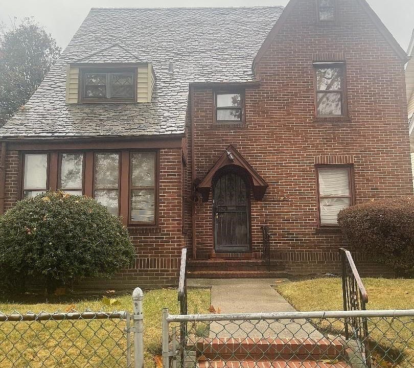 1st image of 191-03 104th Avenue