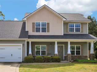 218 Himalayan Rd, Fayetteville, NC 28312