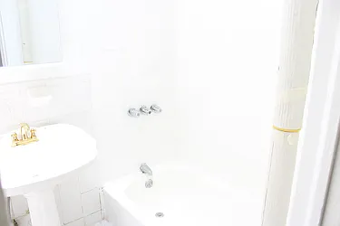 Rented by Premier Metro Realty Corp