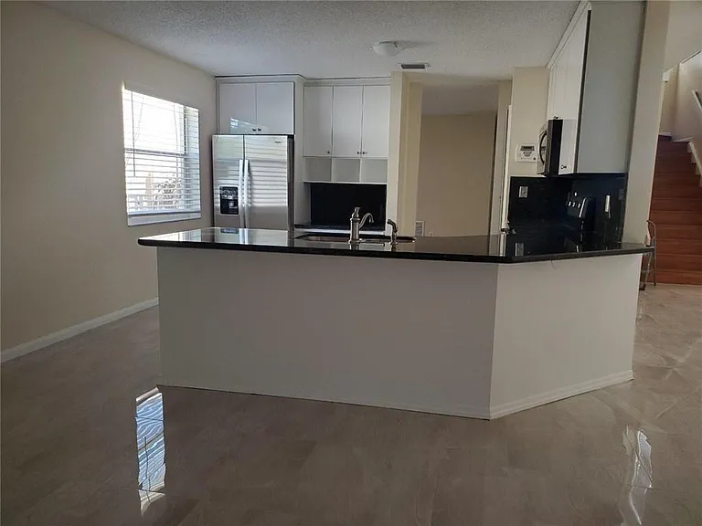 2348 SW 177th Ave — Photo 9