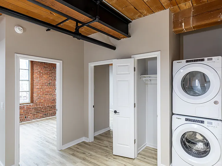 1013F Whiting St #3F — Photo 10
