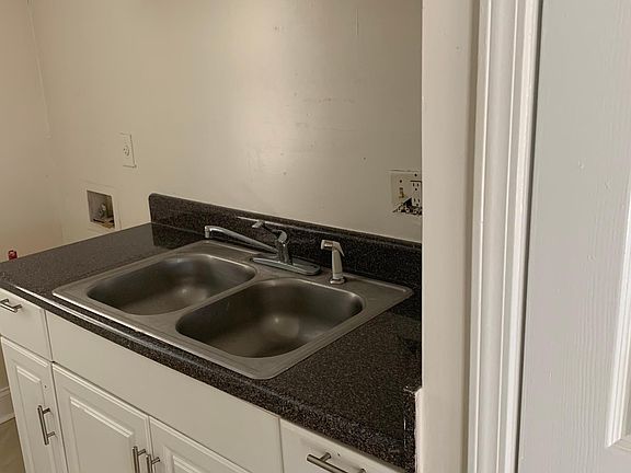 3rd image of 486 E Georgia Ave APT 7