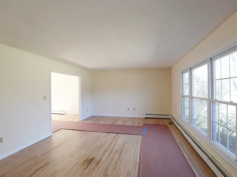 20 Van Orden Rd — Photo 6