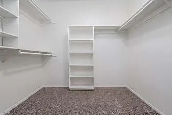 409 E Topeka Dr — Photo 29
