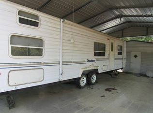 73 E Marigold Ave, Defuniak Springs, FL 32433