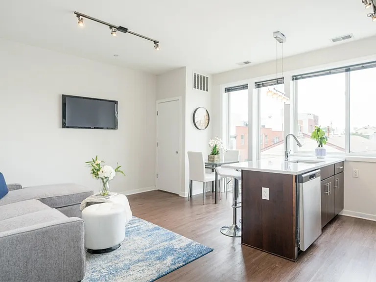 1204 E Washington Ave #3A — Photo 4