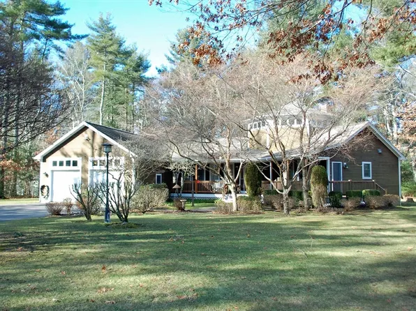 95 Burt St, Taunton, MA 02780