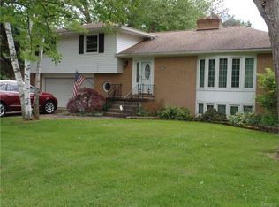 7029 Bear Ridge Rd, North Tonawanda, NY 14120