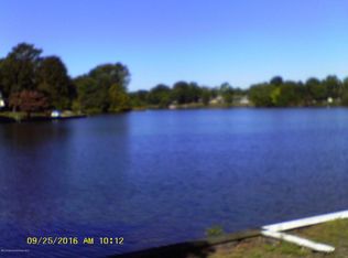 48 Palisades Dr, Toms River, NJ
